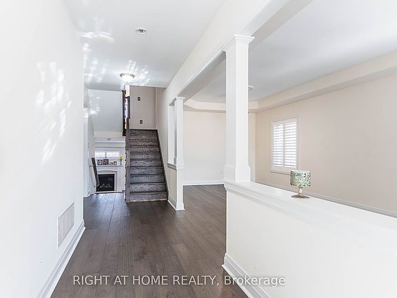 3rd image of 707 Audley Rd S