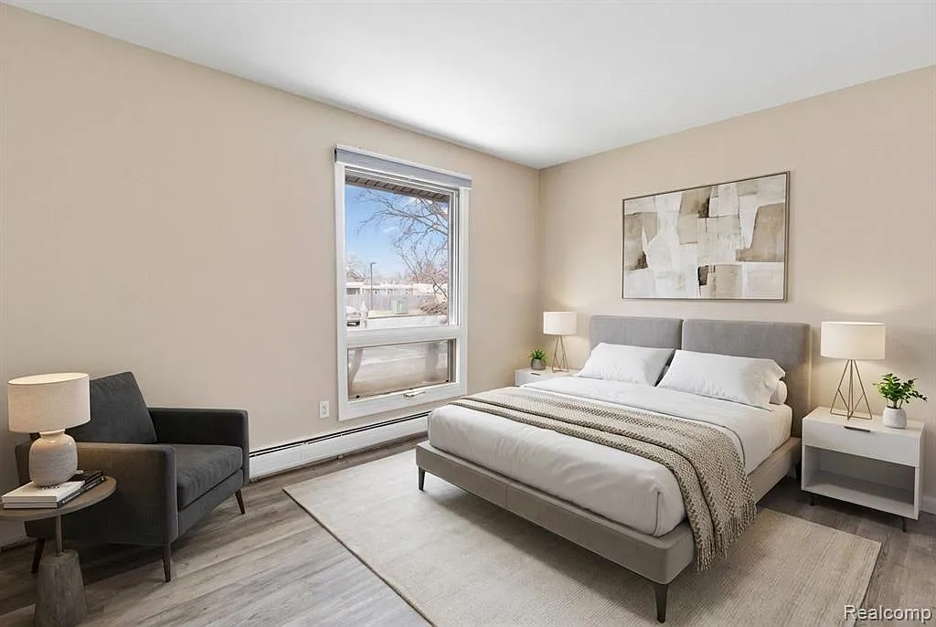 1 bed, 1.0 bath, 720 sqft, $1,200 — Photo 3