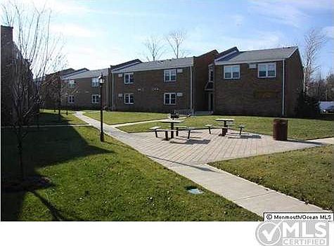 2nd image of 320 Maryland Ave APT 11C