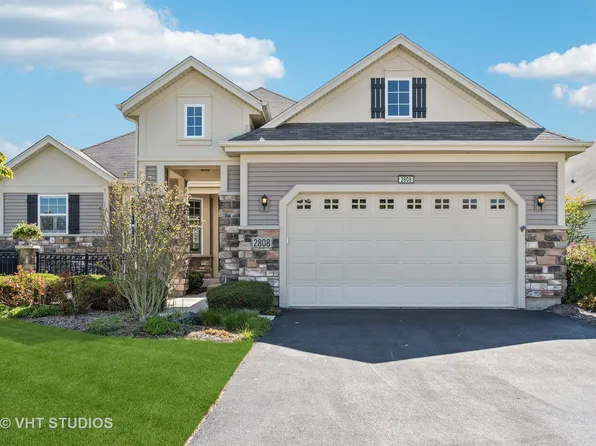 2808 Edgebrook Ct, Naperville, IL 60564