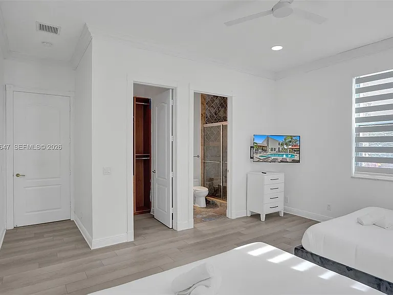1430 NW 114th Ave — Photo 95