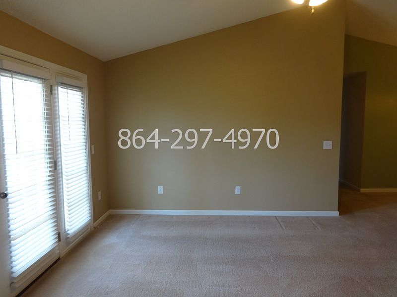 2nd image of 305 Pelham Square Way