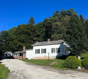 29 Haymond School Rd, Grafton, WV, 26354