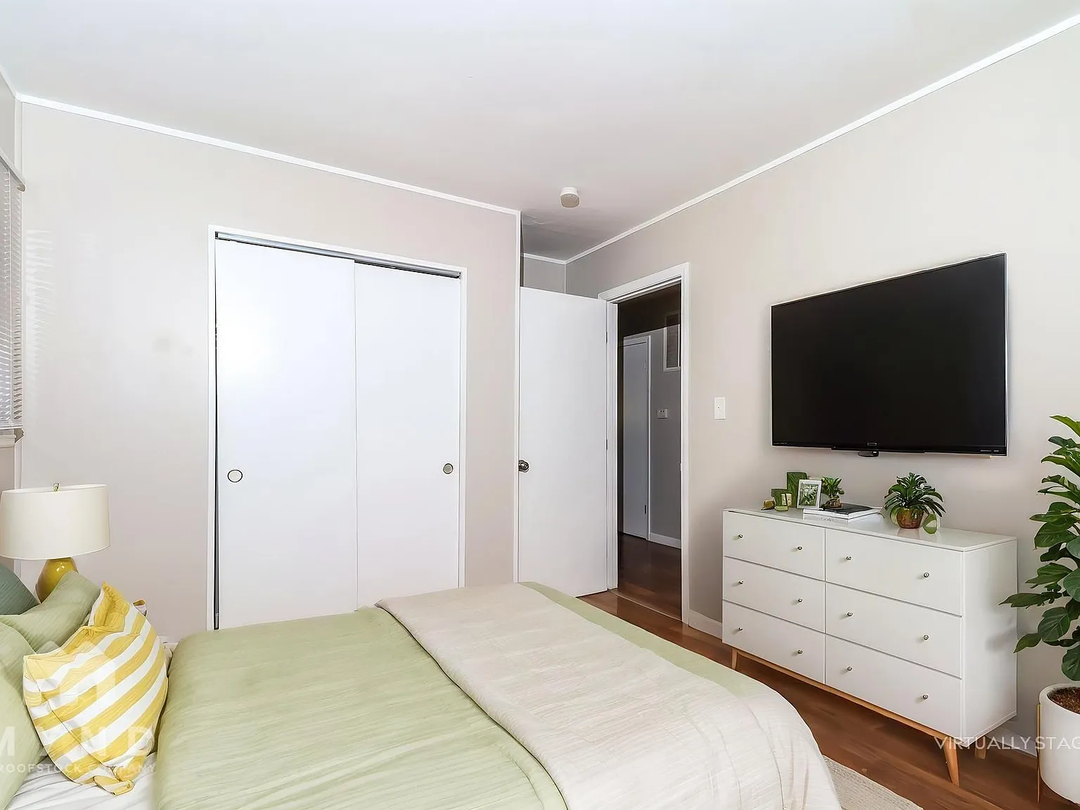 3 bed, 1.0 bath, 1134 sqft, $1,795 — Photo 4