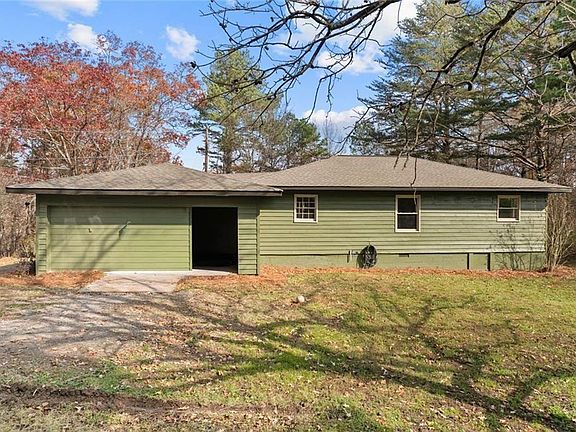 3rd image of 345 Roland Dr