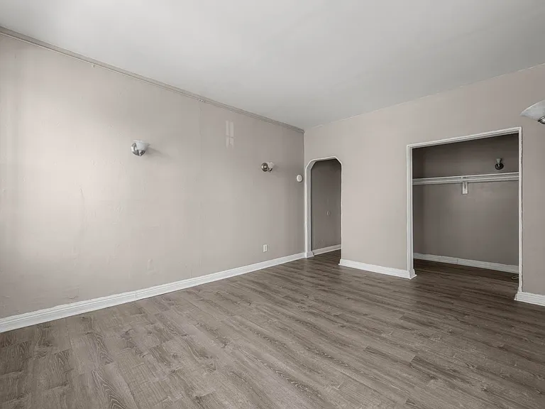 1610 N Normandie Ave — Photo 17