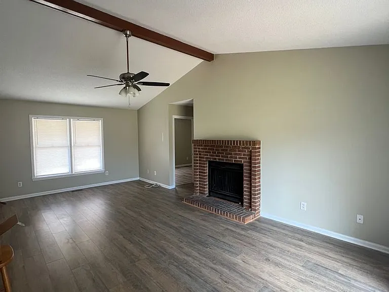 5300 Dandelion Dr — Photo 11