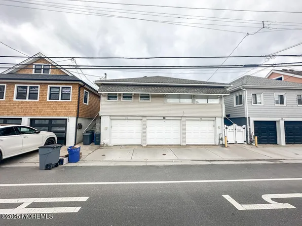 170 1st Ave #2, Manasquan, NJ 08736