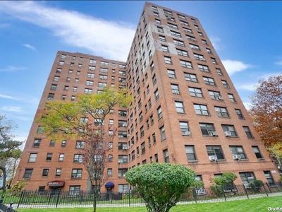 99-72 66 Road #11F, Rego Park, NY, 11374