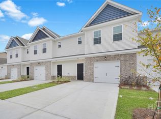 451 Governor Treutlen Cir, Pooler, GA 31322