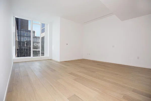 Rented by Nest Seekers International | media 78