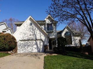 15438 Hamilton St, Omaha, NE 68154