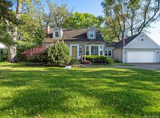 244 Gladwin Ave, Clawson, MI 48017