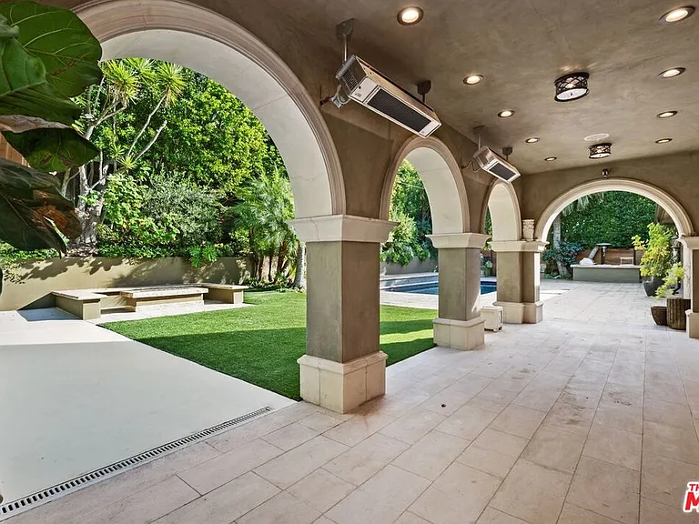 2108 San Ysidro Dr — Photo 36