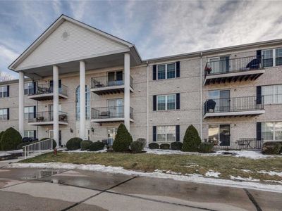 3624 Colonia Place Dr APT K, Saint Louis, MO, 63125