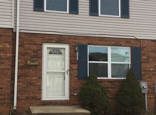 15 Charles St, Westminster, MD 21157