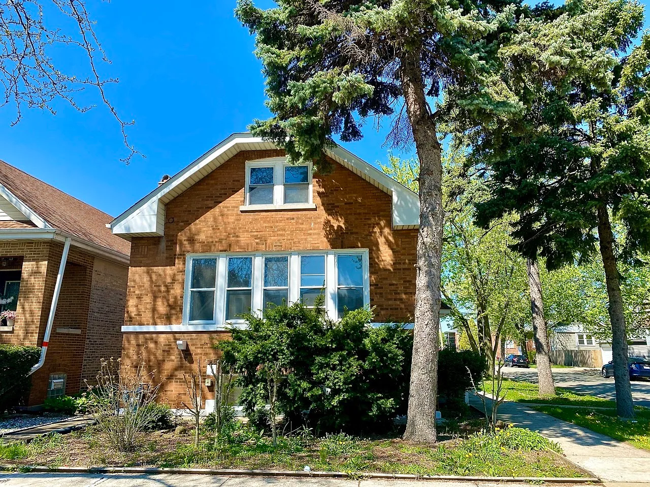 2700 Highland Ave photo 1