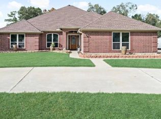 1000 Dawnwood Dr, Orange, TX 77632