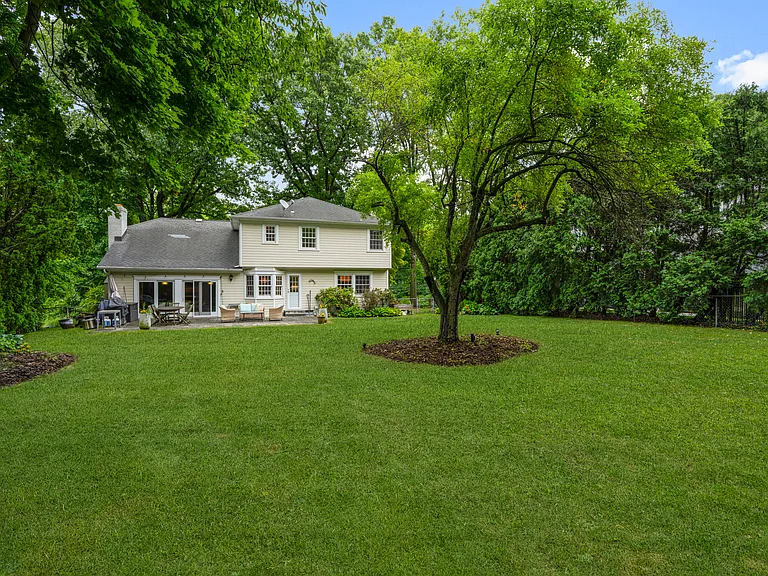 341 Orienta Ave — Photo 34