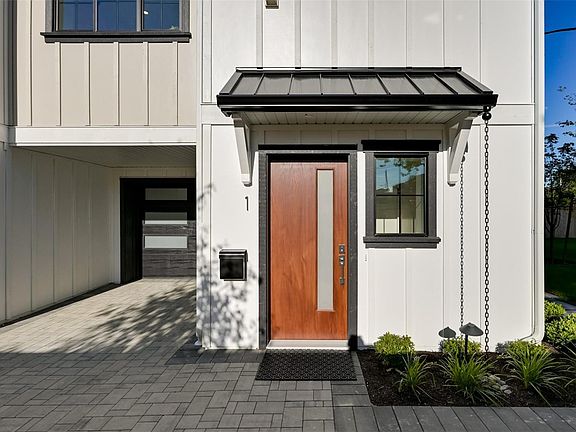 2nd image of 2268 Bowker Ave #1