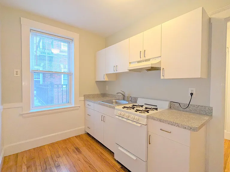 151 Summer St #1 — Photo 2