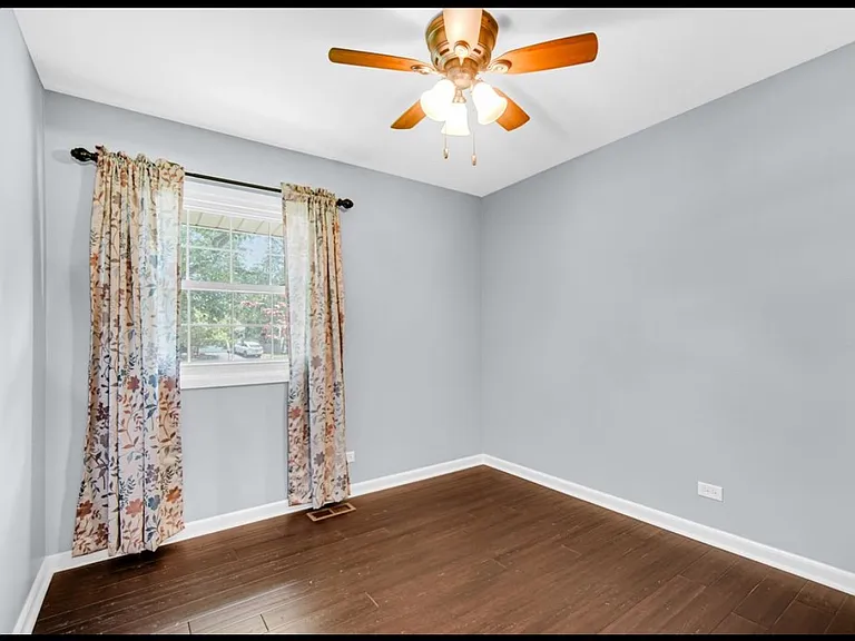 1745 Bucknell Ct — Photo 6
