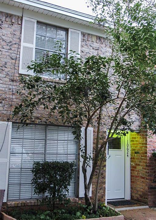 1st image of 10624 Hazelhurst Dr #43
