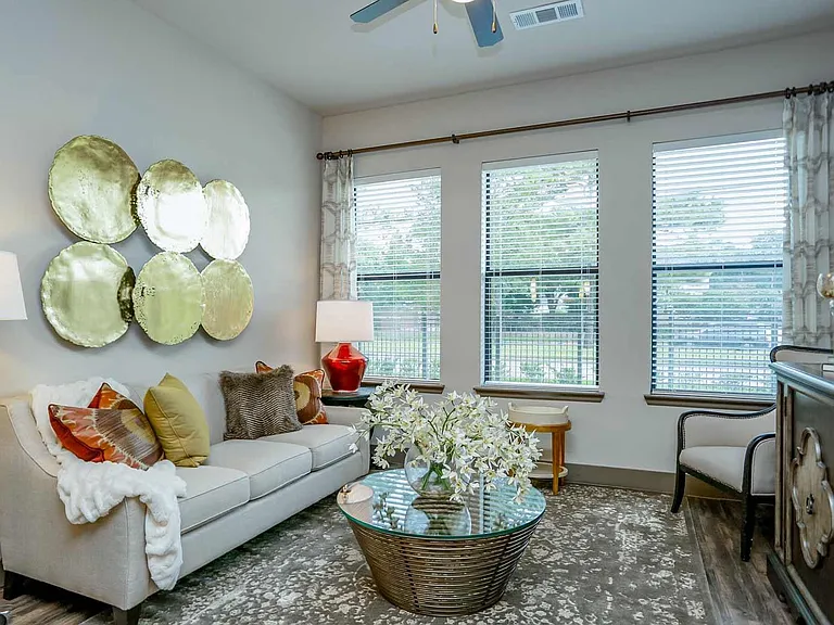 2033 S Gessner Rd #4201 — Photo 2