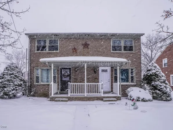 824-826 S Chapel St, Louisville, OH 44641
