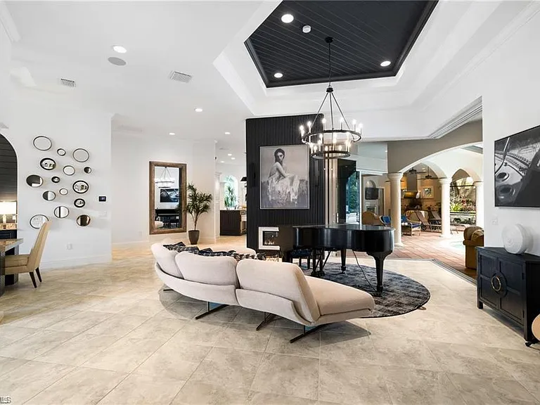 18580 Verona Lago Dr — Photo 3