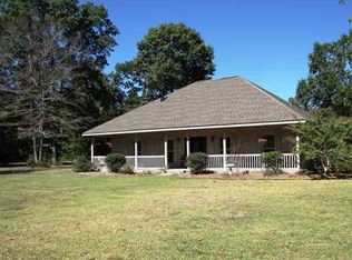 3238 Robin Ln, Lake Charles, LA 70611