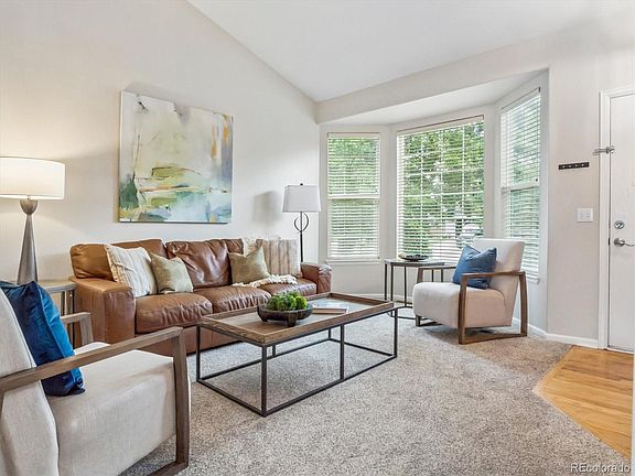 4th image of 9827 Mulberry Way