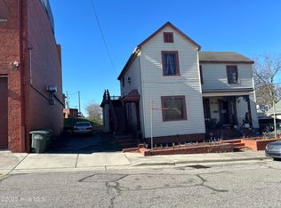 117 N Lawrence St APT 2, Rockingham, NC 28379