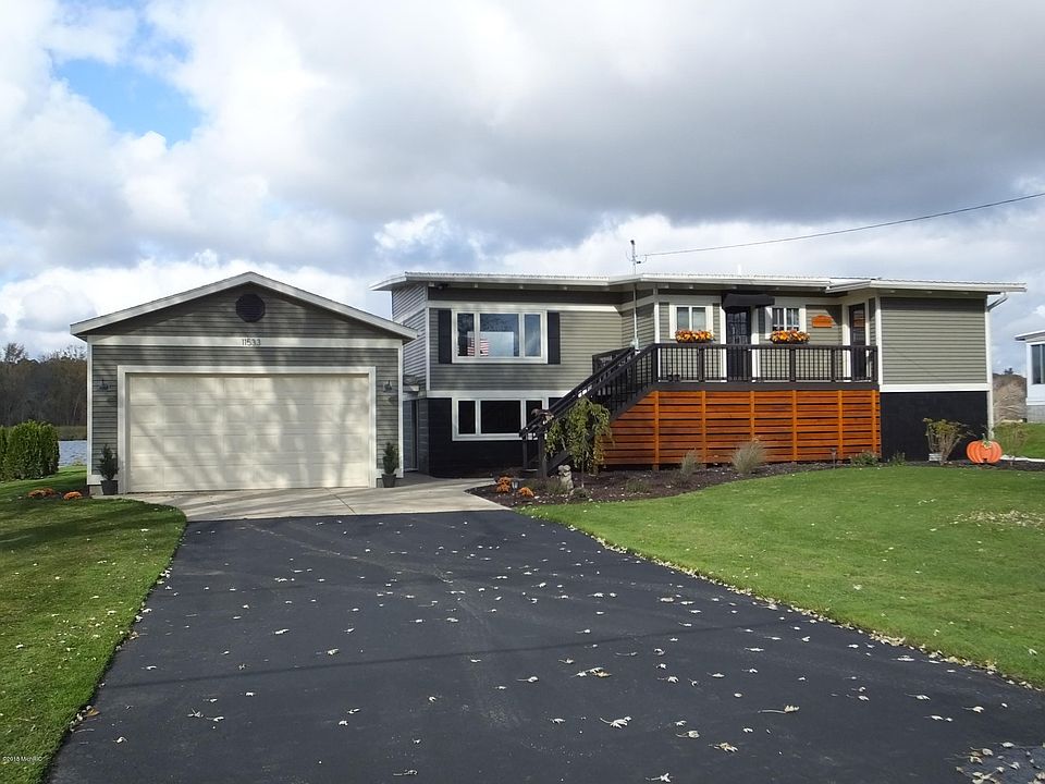 1st image of 11533 Van Lopik Ave