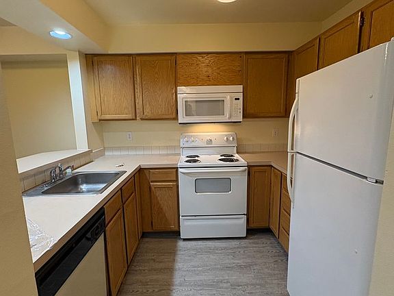 2nd image of 1302 N 152nd St APT 9
