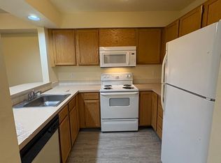 1302 BG Stone Court, Shoreline, WA 98133