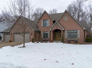 928 E Kramer Ln, Appleton, WI 54915