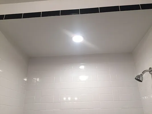 Rented by Metroline Realty | media 69