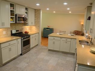 8801 30th Ave N, New Hope, MN 55427