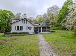 919 Chase Rd, Lunenburg, MA 01462