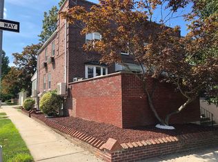 6944 173rd St, Flushing, NY 11365