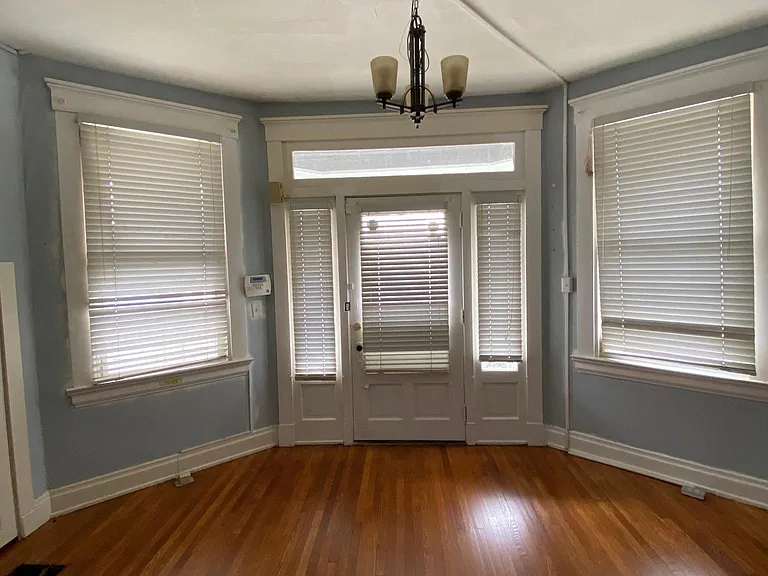 2823 Highland Ave #1 — Photo 12