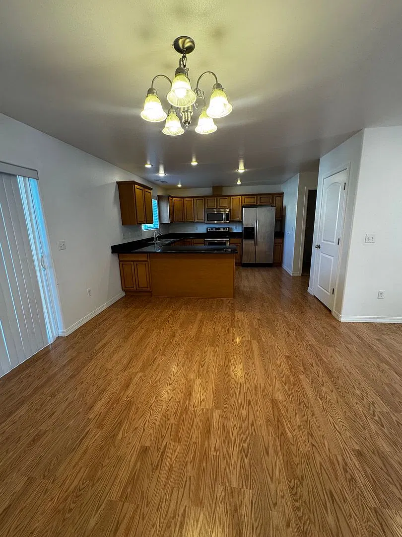 103 Mizzou Ct — Photo 4