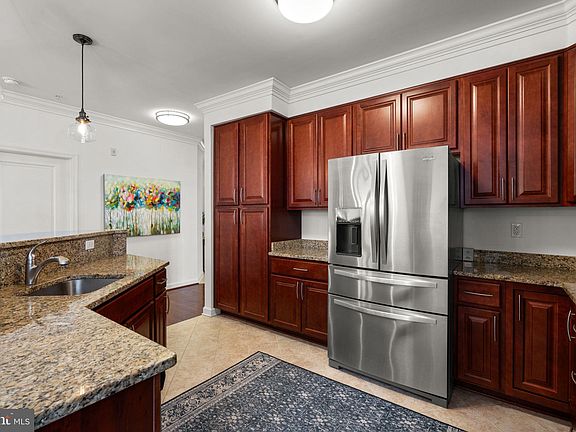 4th image of 13 Clay Lodge Ln Unit 104