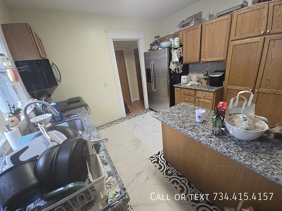 818 Packard St — Photo 3