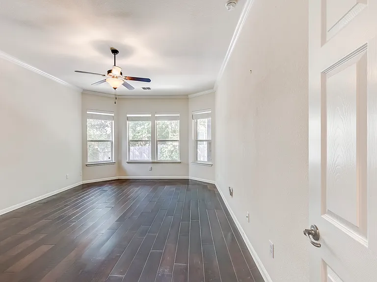 116 Azimuth Dr — Photo 21