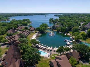 6520 Harbor View Cir NE, Prior Lake, MN 55372