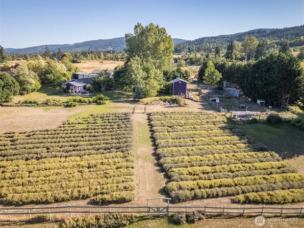 330 Bell Bottom Road, Sequim, WA 98382