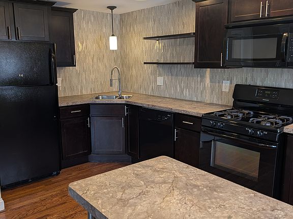 Large kitchen with counter space