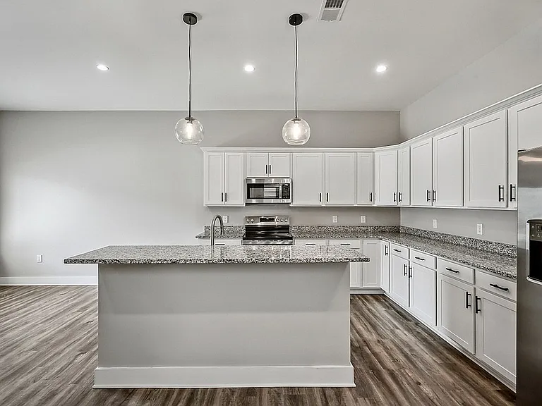 Villas at Capital Twenty — Photo 33